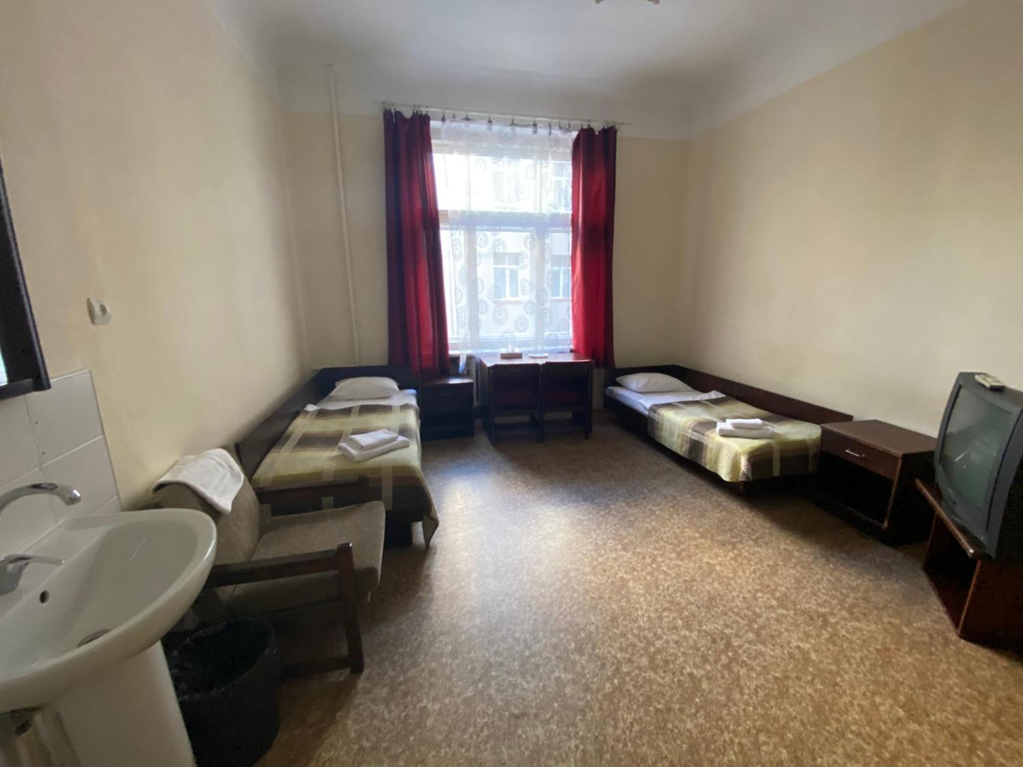 Hostel Viktorija With Private Rooms Ρίγα Εξωτερικό φωτογραφία