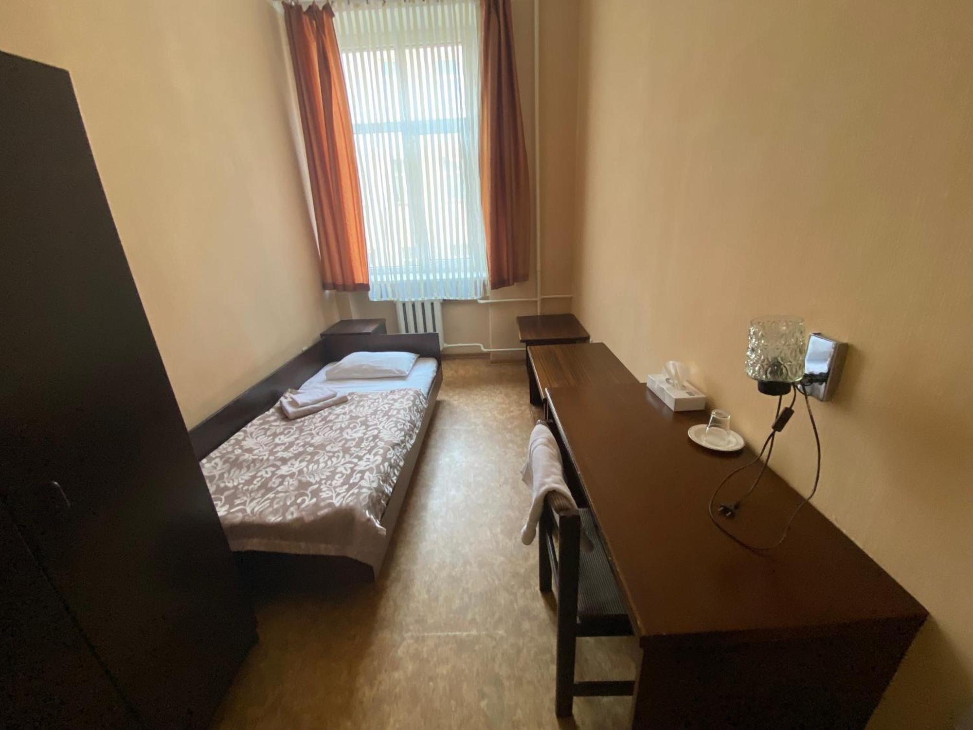 Hostel Viktorija With Private Rooms Ρίγα Εξωτερικό φωτογραφία