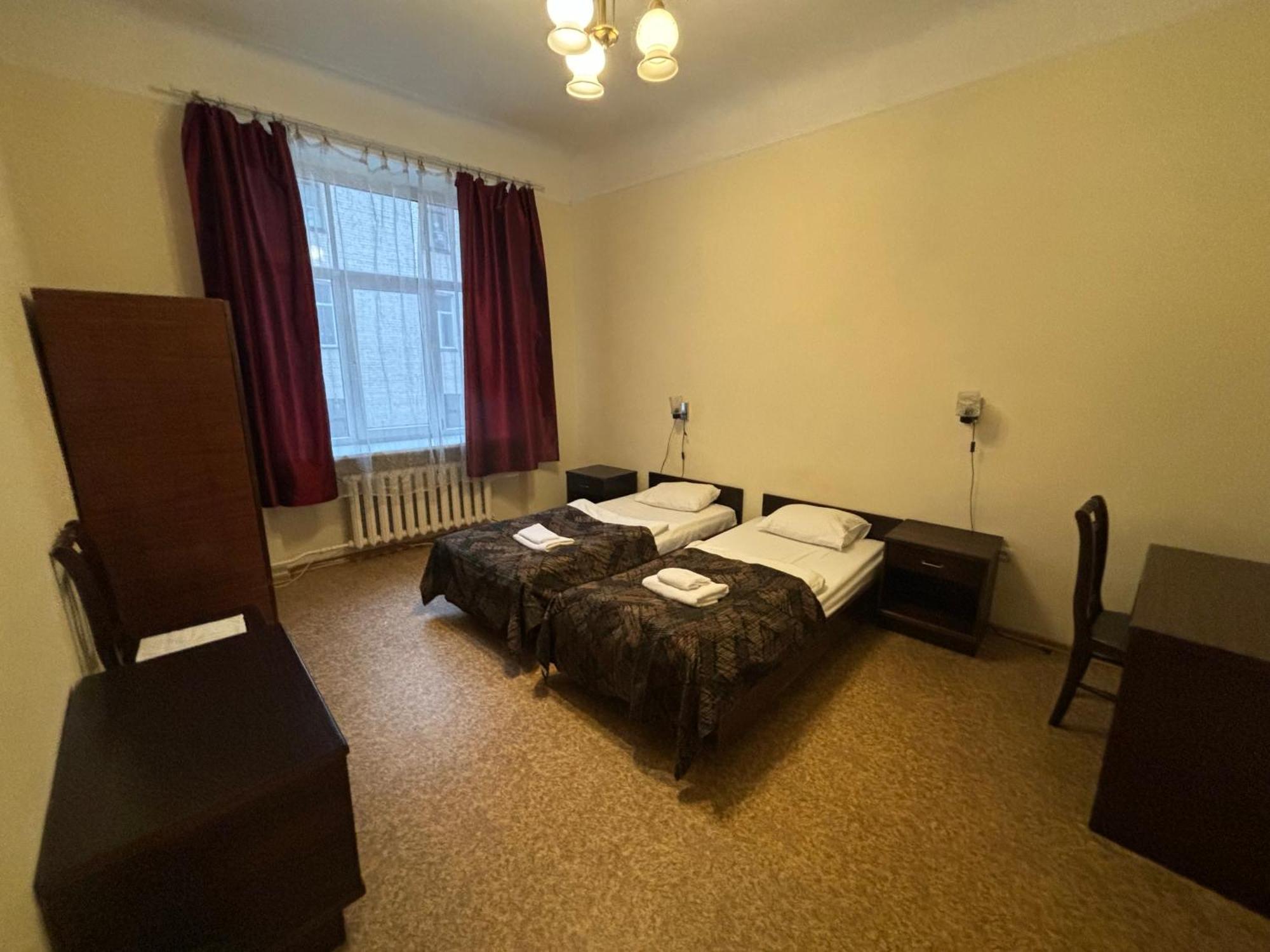 Hostel Viktorija With Private Rooms Ρίγα Εξωτερικό φωτογραφία